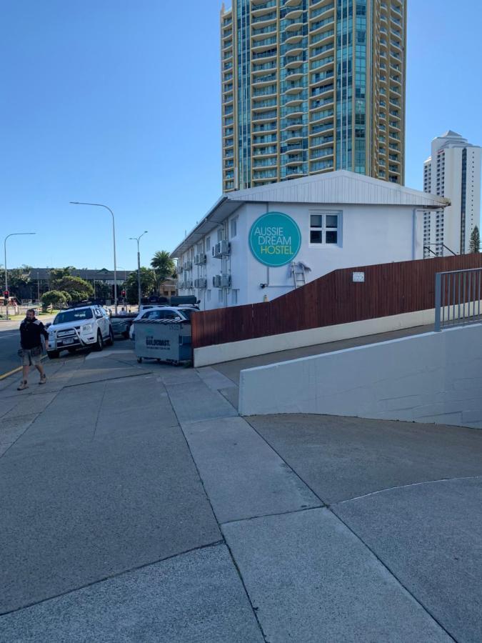 Aussie Dream Hostel Gold Coast Buitenkant foto